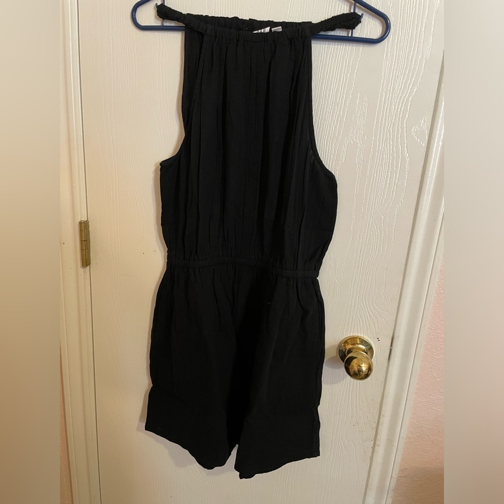 Women’s Gap Black Gauze Halter Romper Black Size Small NWT - Picture 5 of 12